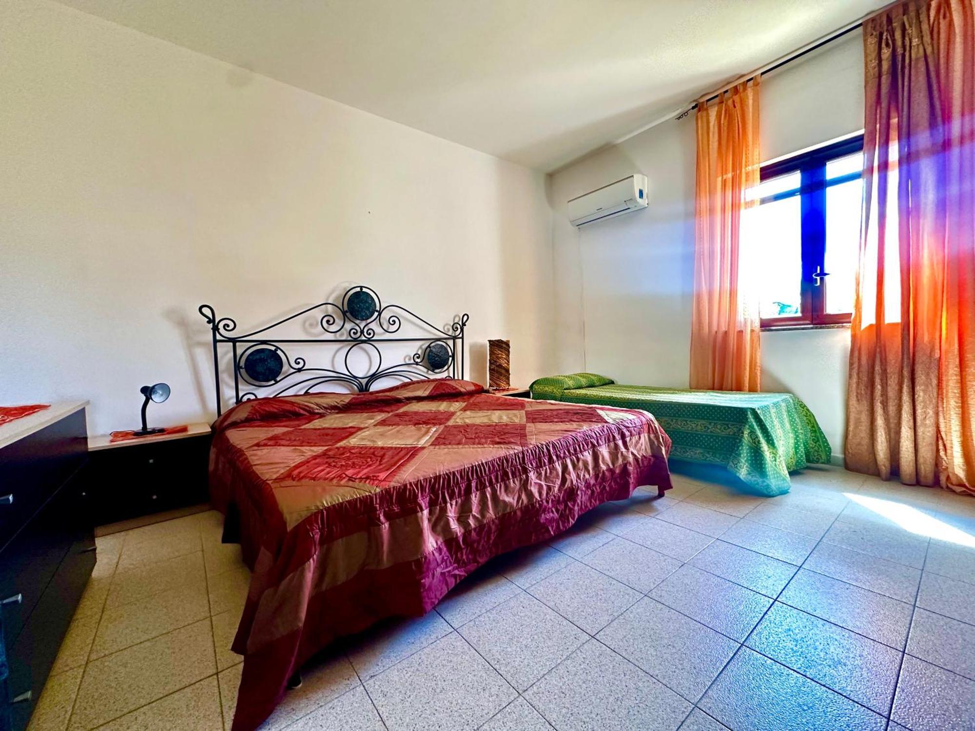 Casa Del Sole Apartment Campofelice Di Roccella Exterior photo